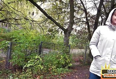 Amateur sex date chick fucked in public abandoned building